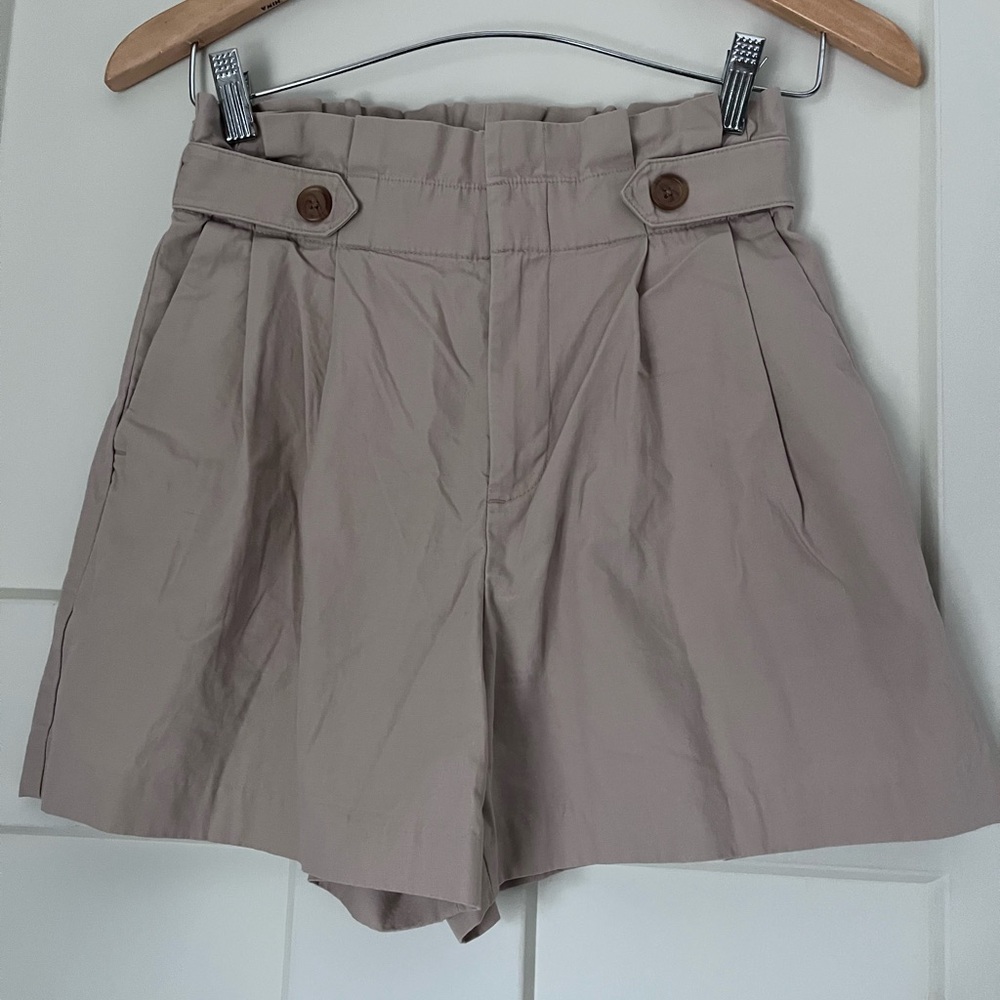 Banana Republic High Waist Tan Shorts Organic Cotton